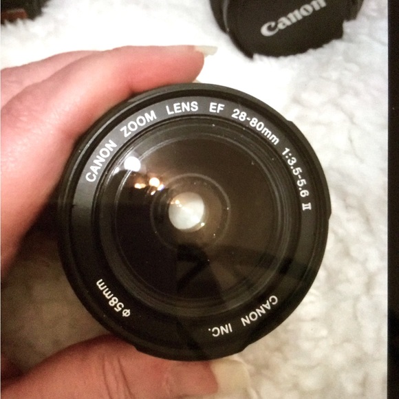 Canon Rebel with two zoom lenses and a wide-angle lens. - Picture 6 of 12